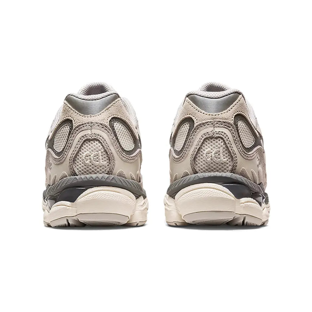 Gel NYC Oyster Grey Running Shoes Cushioned Lifestyle Trainers