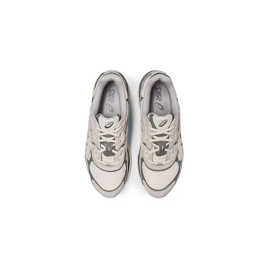 Gel NYC Oyster Grey Running Shoes Cushioned Lifestyle Trainers