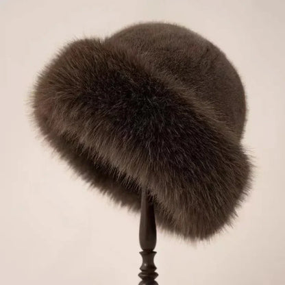 Finian | Women’s Faux Fur Trim Winter Hat