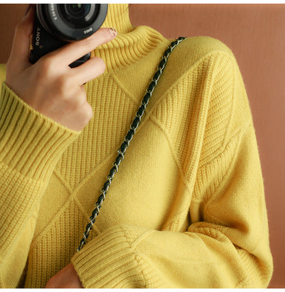 Elisabetta | Women’s Luxury Cashmere Turtleneck Sweater