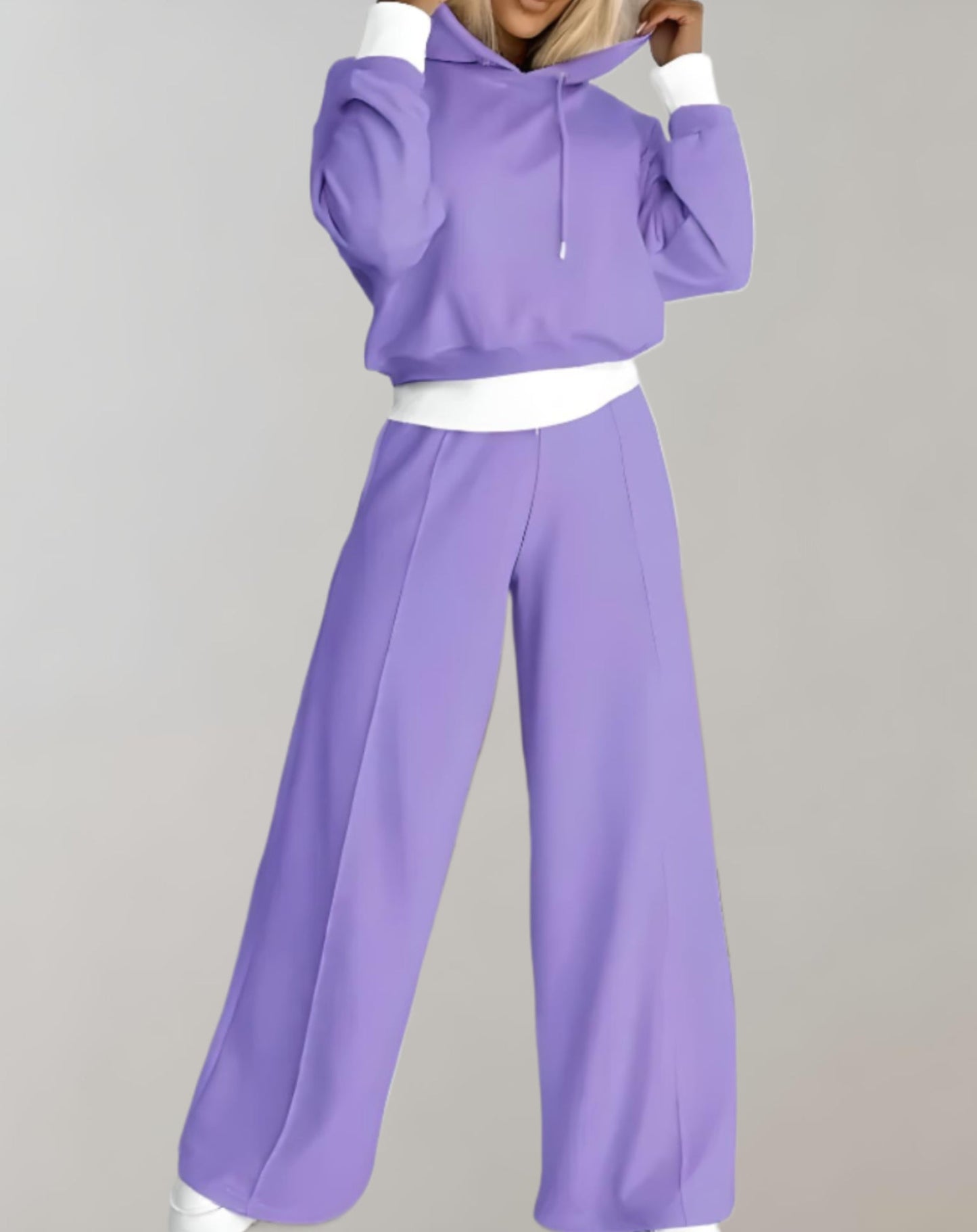 Soleira | Women’s Cropped Hoodie Tracksuit Set