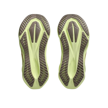 Novablast 5 Running Shoes Lightweight Cushioned Breathable Road Running Sneakers