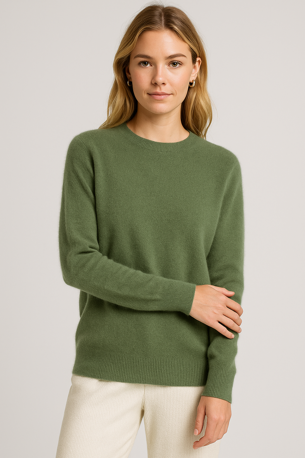 Chesna | Women’s Classic Crew Neck Sweater