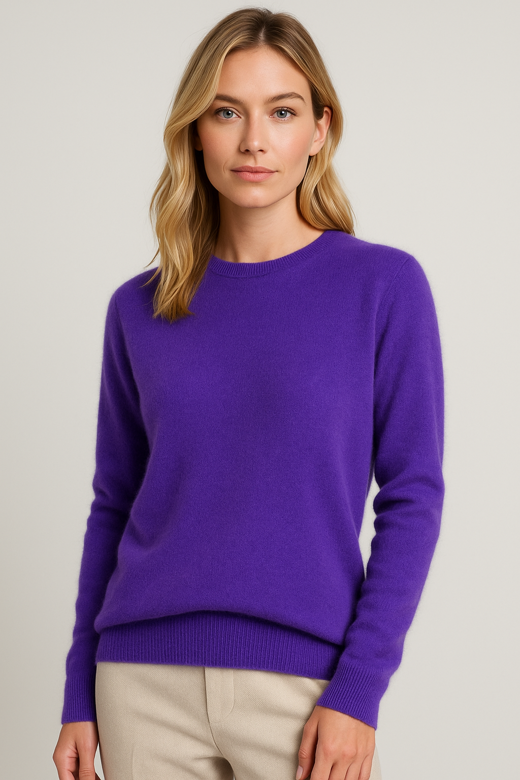 Chesna | Women’s Classic Crew Neck Sweater