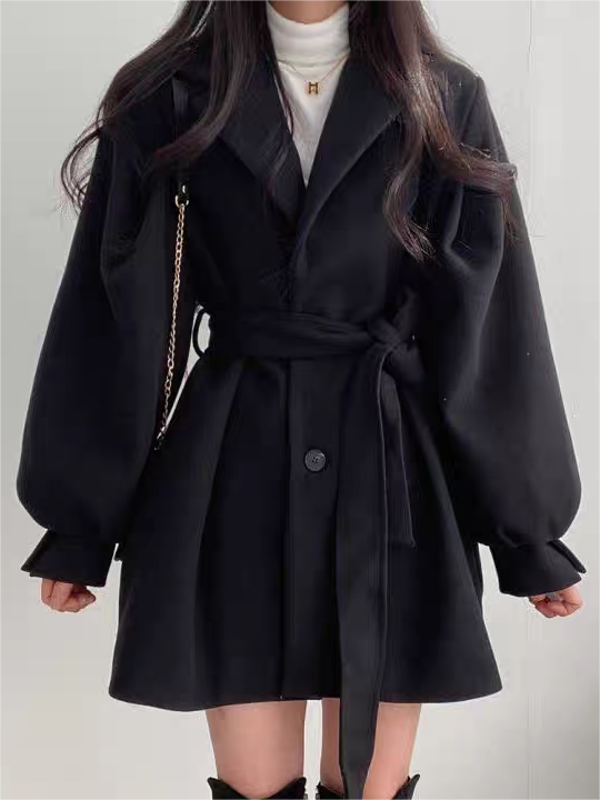 Perla | Women’s Belted Puff Sleeve Coat